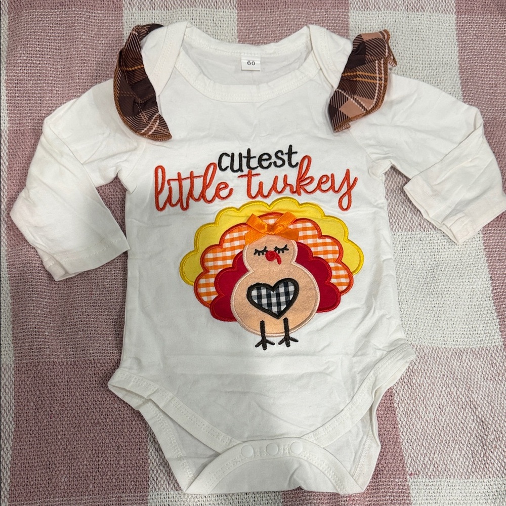 Cutest Little Turkey Baby Onesie thanksgiving festive 0-3 months